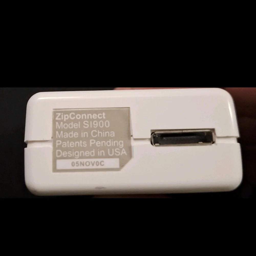Zip Connect iPod Adapter
